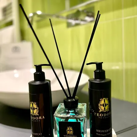 Comecasa Cavour شقة آستي