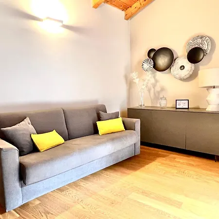 Comecasa Cavour * آستي